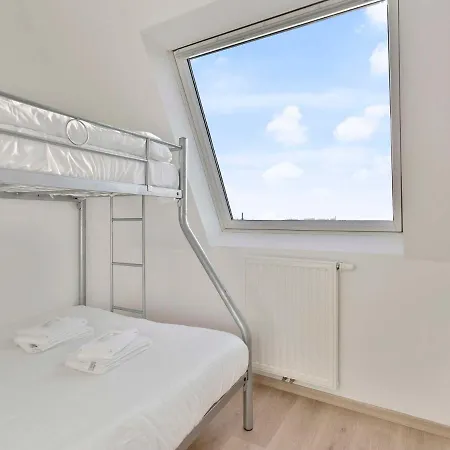 L'esperance Sur By Interhome Apartment Bredene